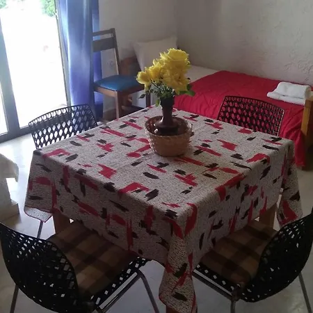 Apartment Irene 5 Family Kokkini Hani